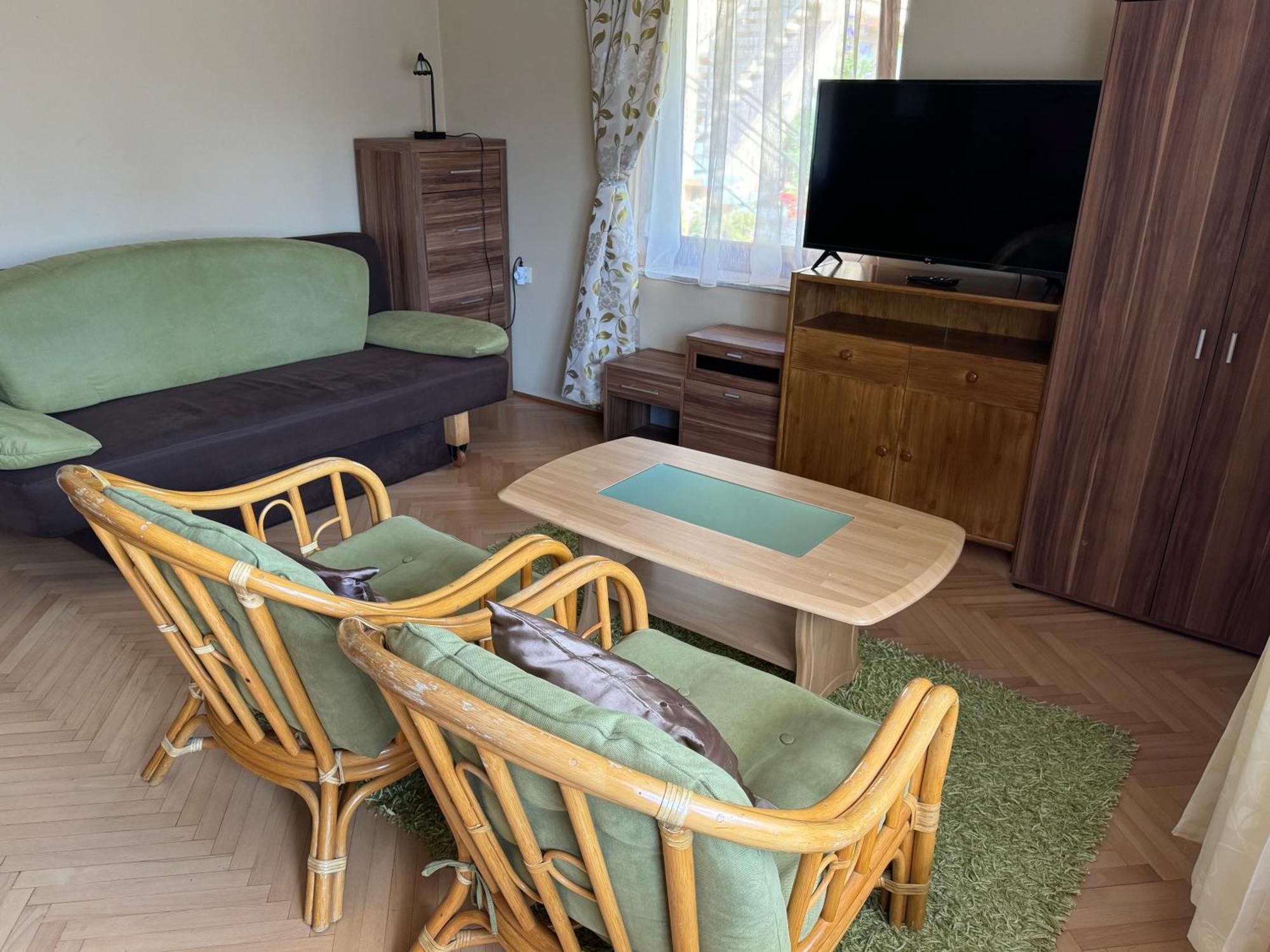 Rozsa Apartman 2 Alsoors Room photo